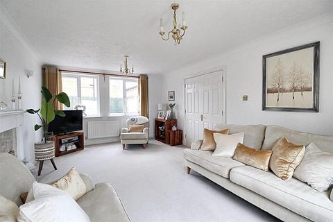 34 Blacksmiths Fold, Almondbury, Huddersfield, HD5 8XH
