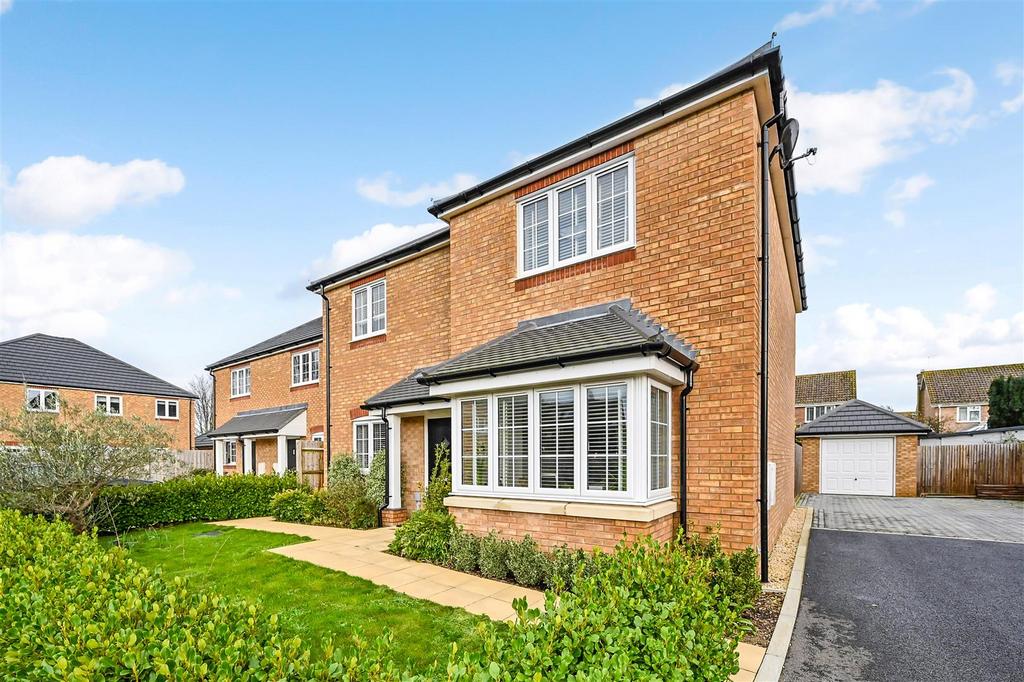 Langford Close, Climping 4 bed detached house for sale £625,000