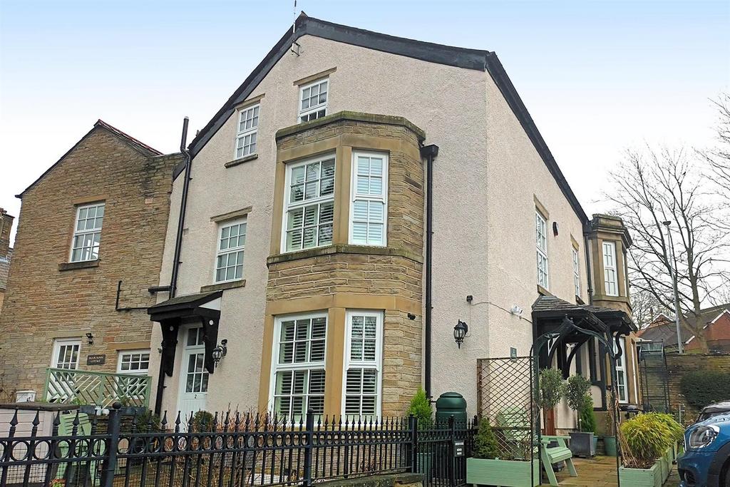 Brook House, Wellington Road, Bollington, 3 bed house for sale £465,000