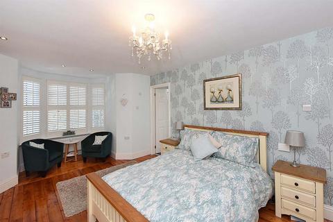 3 bedroom house for sale, Brook House, Wellington Road, Bollington,