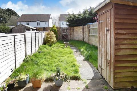 1 Bailey Close, Littlehampton, BN17 6SH