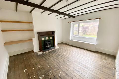 4 bedroom terraced house for sale, Syringa Street, Huddersfield