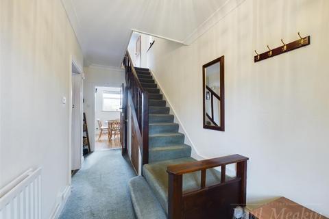 104 Croham Valley Road, South Croydon, CR2 7JD