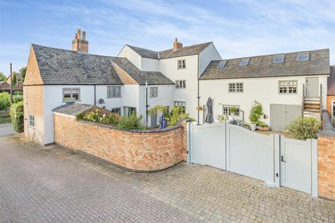 6 bedroom detached house for sale, 4000 sq ft Period Home, Claybrooke Magna