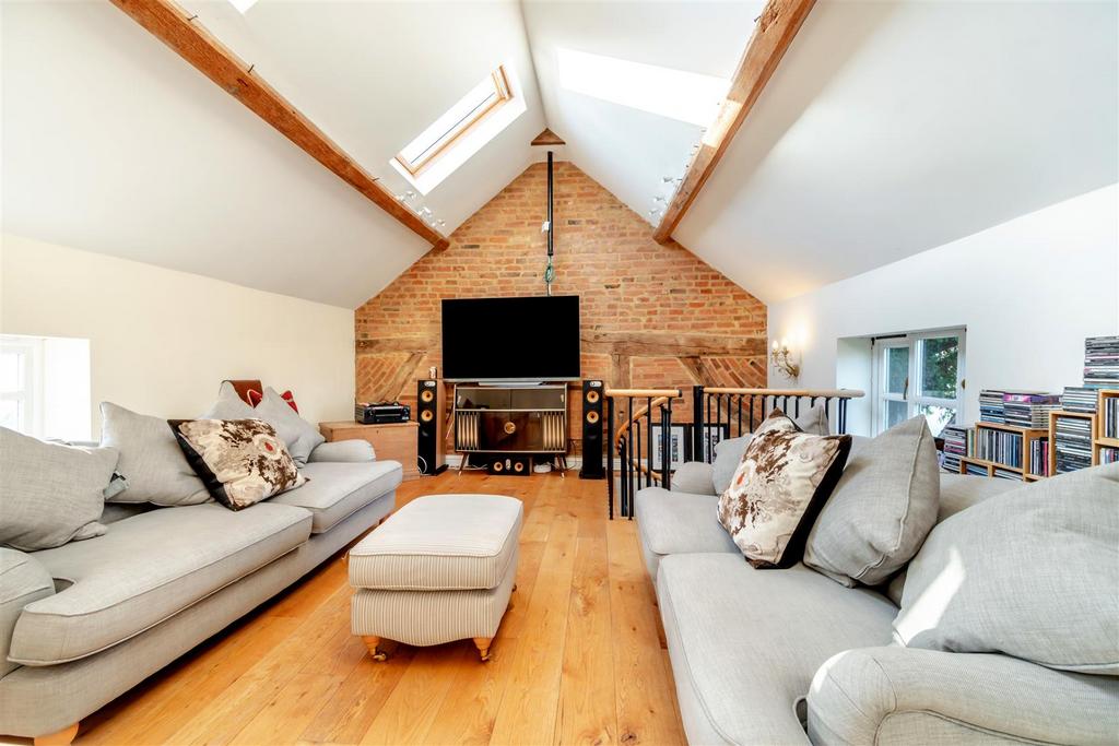 8565600-interior46v2.jpg