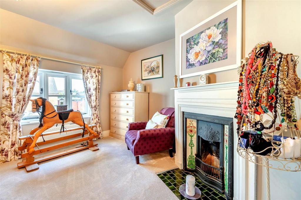 8565600-interior03v2.jpg