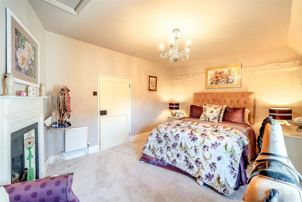 8565600-interior04v2.jpg