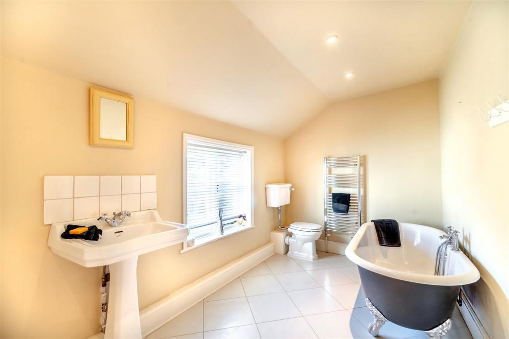 8565600-interior02v2.jpg