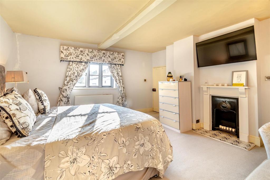 8565600-interior10v2.jpg