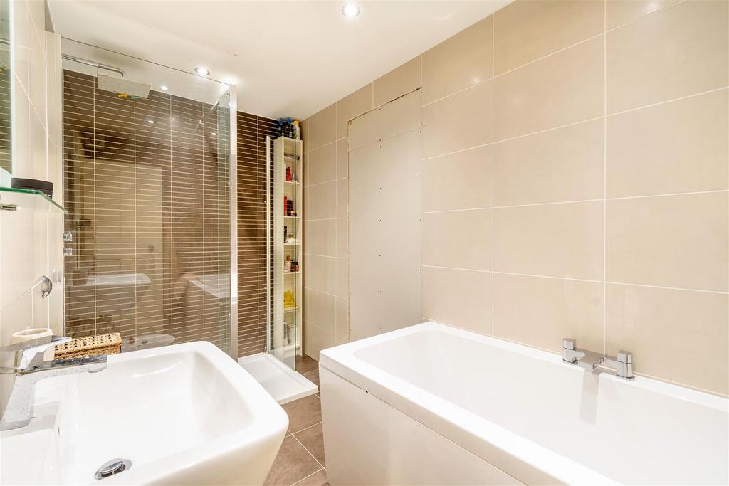 8565600-interior11v2.jpg