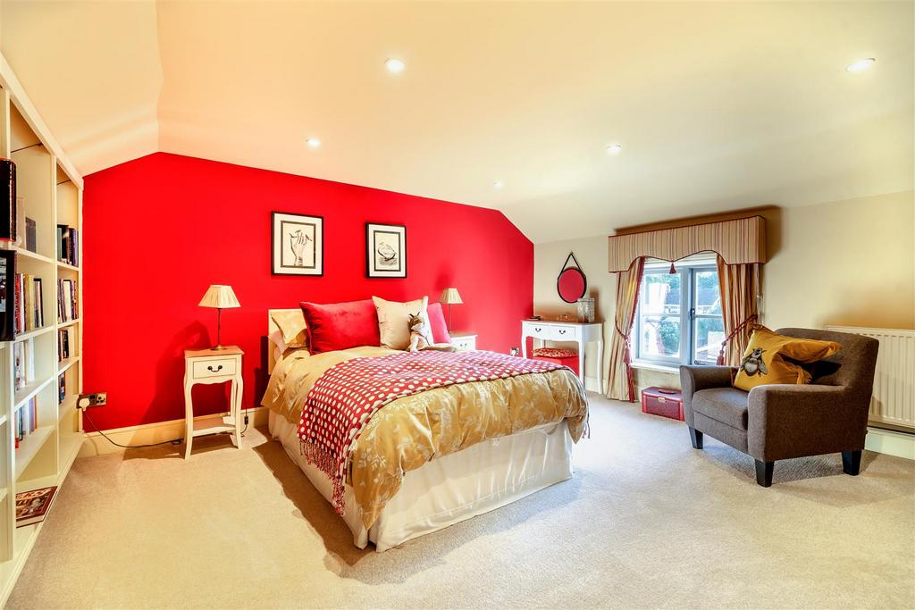 8565600-interior17v2.jpg