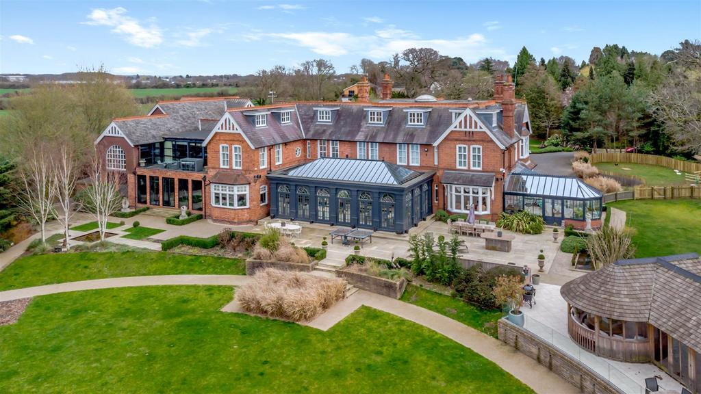 Holmewood Aerial Rear