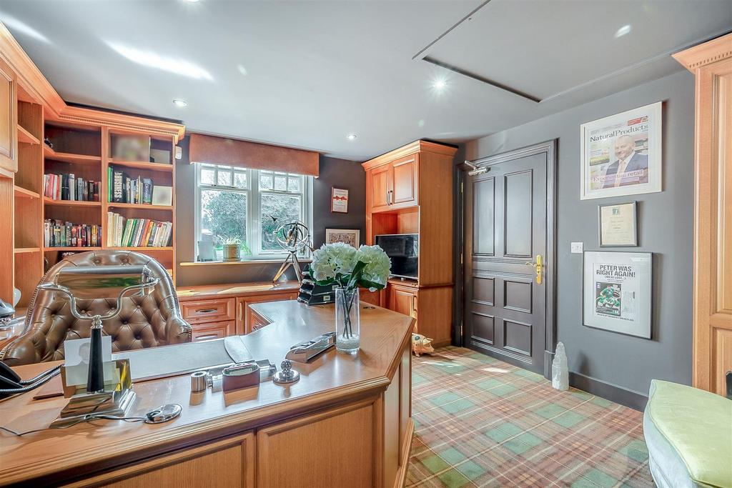 Holmewood Office
