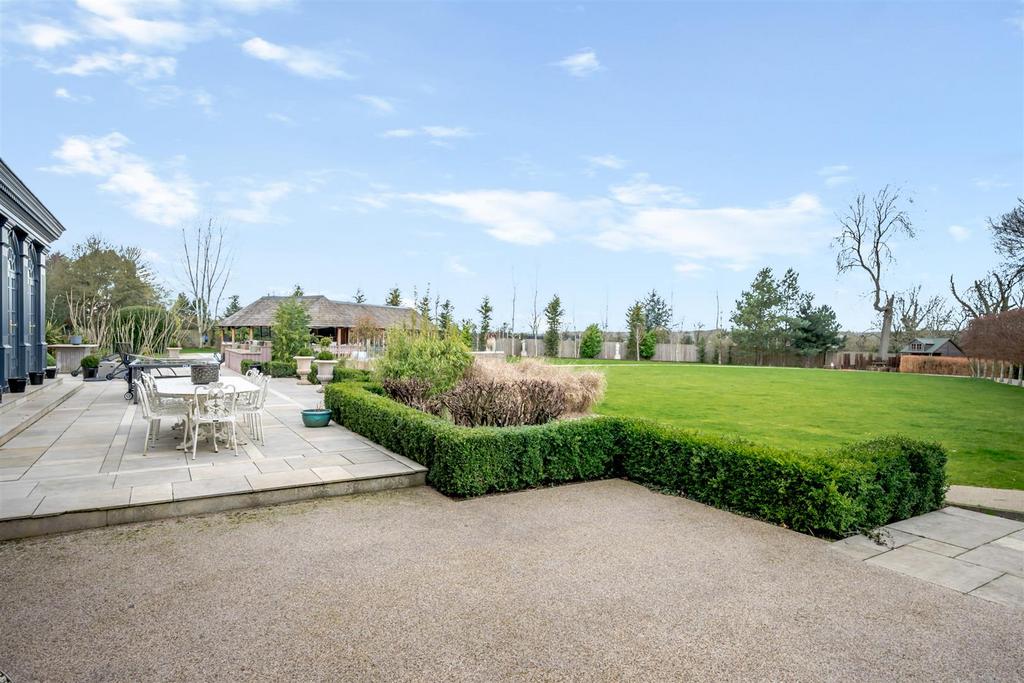 Holmewood Rear Garden
