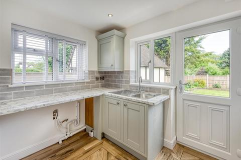 Ravenscroft Bell Road, Trysull, Wolverhampton, WV5 7JB