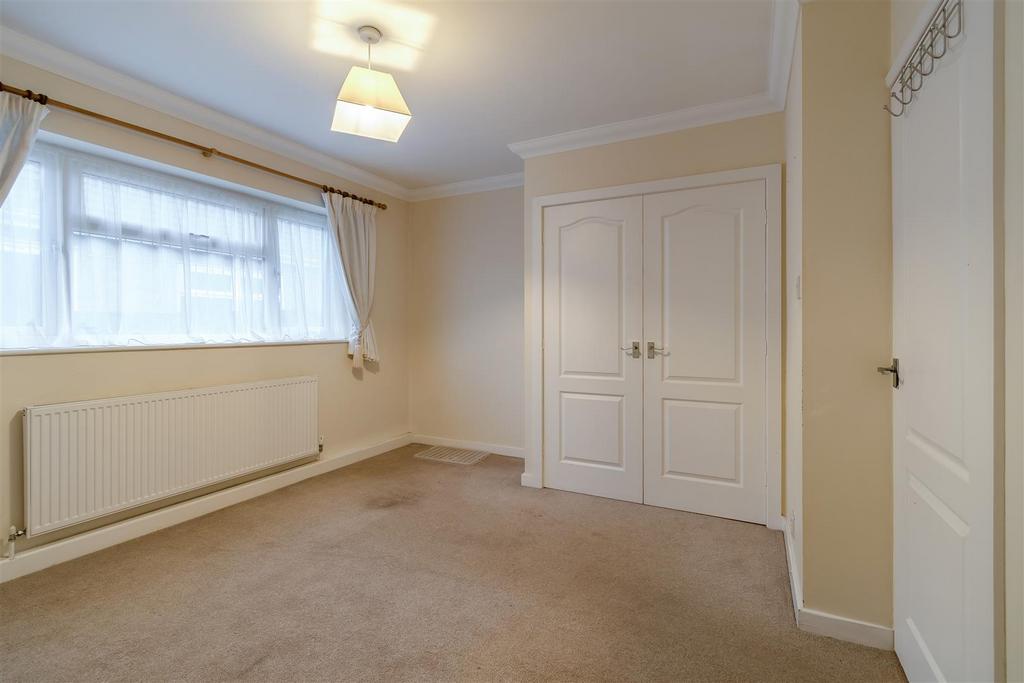 8580396-interior07.jpg