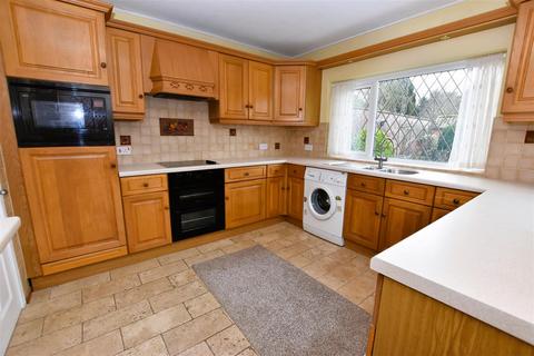 Parkwood Arram Road, Leconfield, Beverley, HU17 7NP