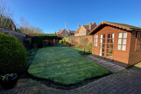Parkwood Arram Road, Leconfield, Beverley, HU17 7NP