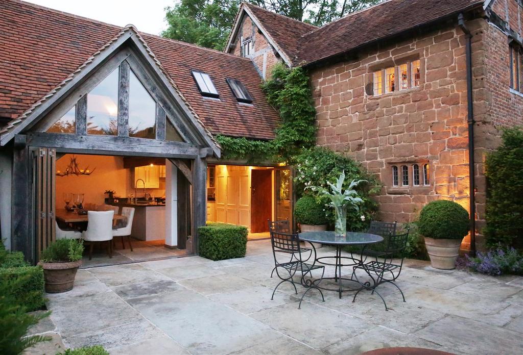 The Stonehouse 02.JPG