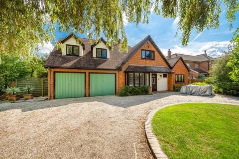 5 bedroom detached house for sale, Patching Hall Lane, Chelmsford CM1