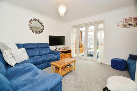 3 bedroom detached house for sale, Gorse Close, Scunthorpe