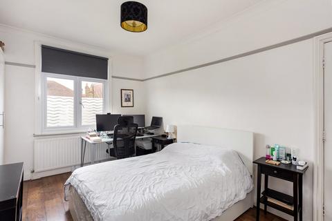 3 bedroom flat for sale - Camborne Avenue, Northfields, W13