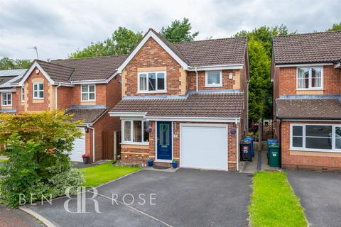 3 bedroom detached house for sale, Lostock Meadow, Clayton-Le-Woods, Chorley