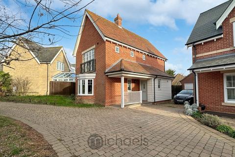 3 bedroom detached house for sale, Saltings Crescent, West Mersea, Colchester, CO5