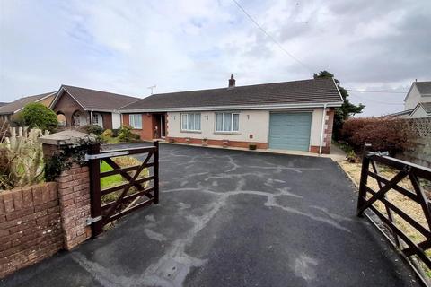3 bedroom detached bungalow for sale, Priory Street, Kidwelly