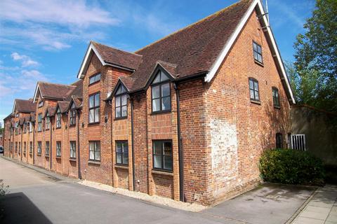 1 bedroom flat for sale, The Maltings, Petersfield, Hampshire