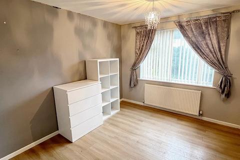 2 bedroom maisonette for sale - Marlpit Lane, Four Oaks, Sutton Coldfield