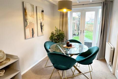 6 Vaughan Close, Sutton Coldfield, B74 4XR