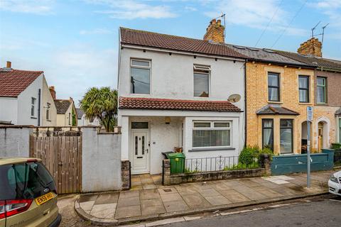 3 bedroom end of terrace house for sale, Theobald Road, Cardiff CF5