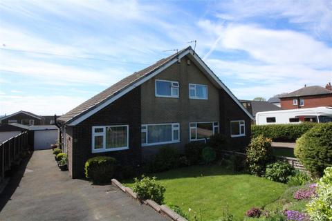 3 bedroom semi-detached bungalow for sale, White Lee Road, Batley