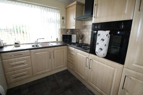 3 bedroom semi-detached bungalow for sale, White Lee Road, Batley