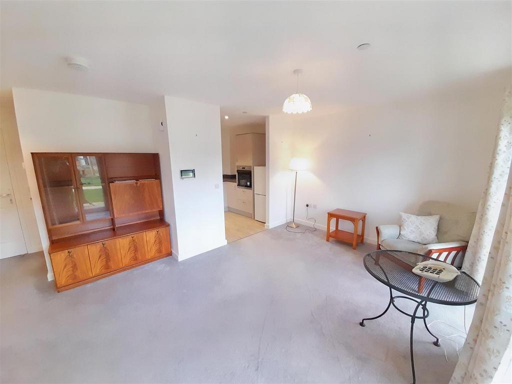 Living dining room new.jpg