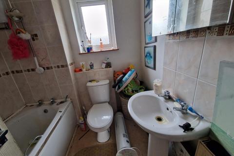 68 Bishopswood, Brackla, Bridgend, CF31 2LY