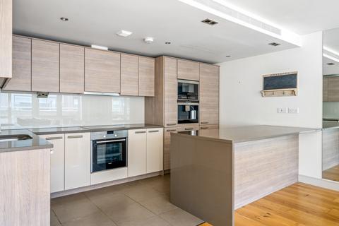 2 bedroom apartment to rent, Chelsea Creek, Fulham