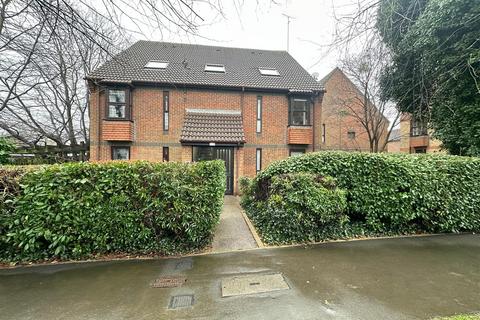 11 Alexander Close, Barnet, EN4 9PW