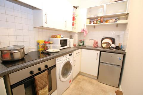 2 bedroom apartment for sale, West Cotton Close, Northampton