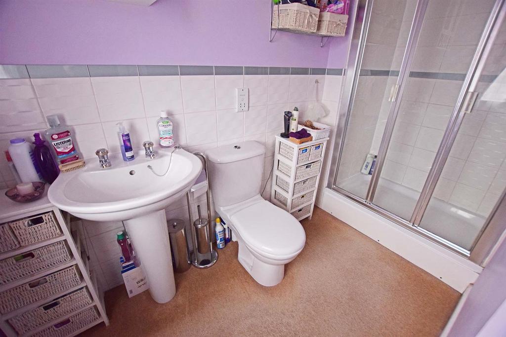 En suite shower room