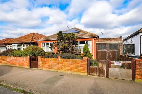 6 Burnham Road, London, E4 8PE