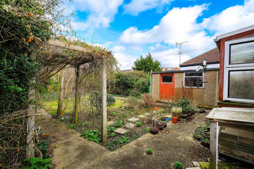 6, Burnham Road-31 resized.jpg