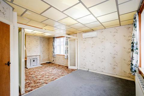 6 Burnham Road, London, E4 8PE