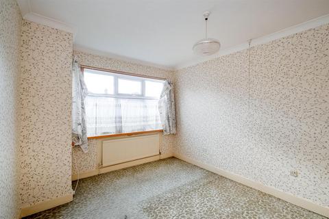 6 Burnham Road, London, E4 8PE