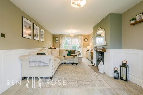 4 bedroom detached house for sale, The Pines, Leyland