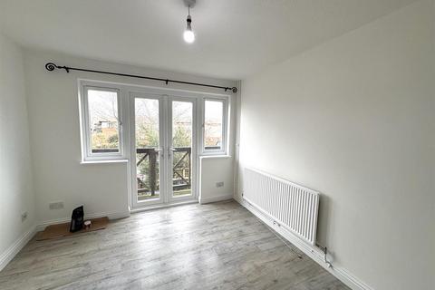 1 bedroom flat to rent, Paynes Drive, Loughton, Milton Keynes MK5