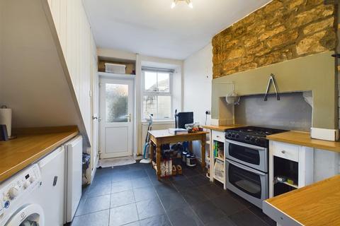 2 bedroom end of terrace house for sale - Lancaster Road, Morecambe