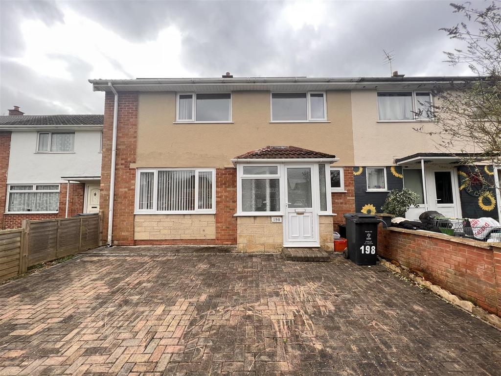 Whitbourne Avenue, Swindon SN3 3 bed terraced house £1,200 pcm (£277 pw)