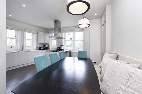 4 bedroom apartment for sale - Finchley Road, Hampstead, London